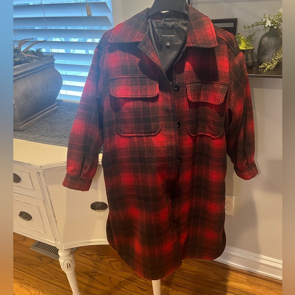 Banana Republic plaid knee length ladies jacket